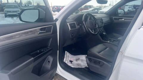 2020 Volkswagen Atlas Cross Sport SE 4Motion