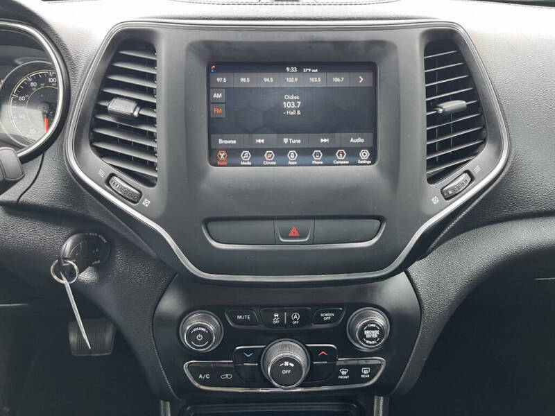 2019 Jeep Cherokee Latitude