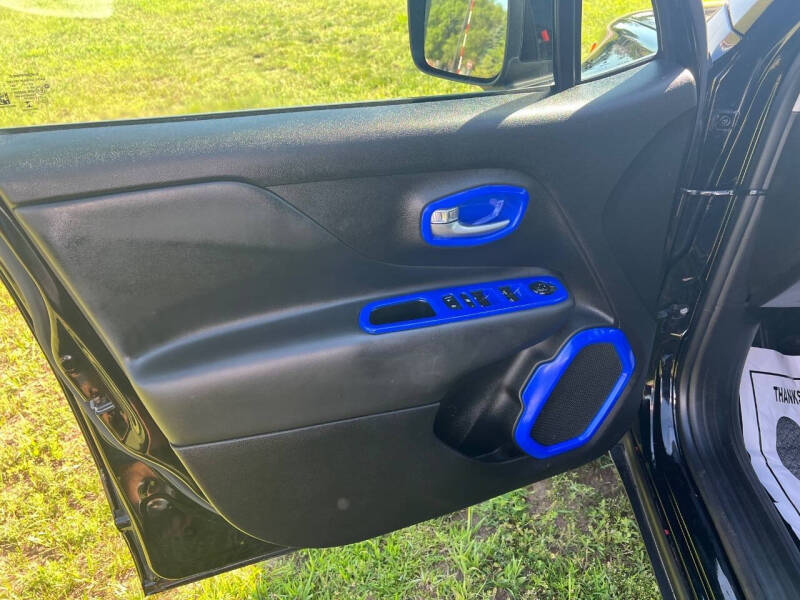 2017 Jeep Renegade Altitude