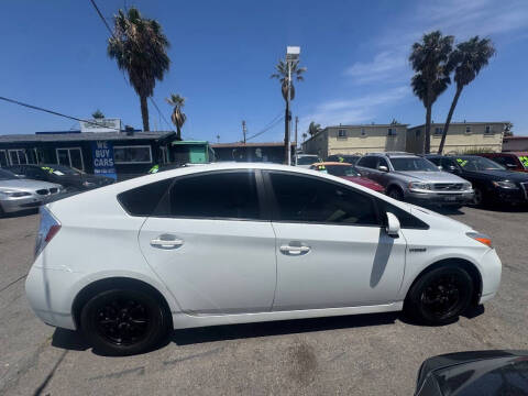 2015 Toyota Prius Two