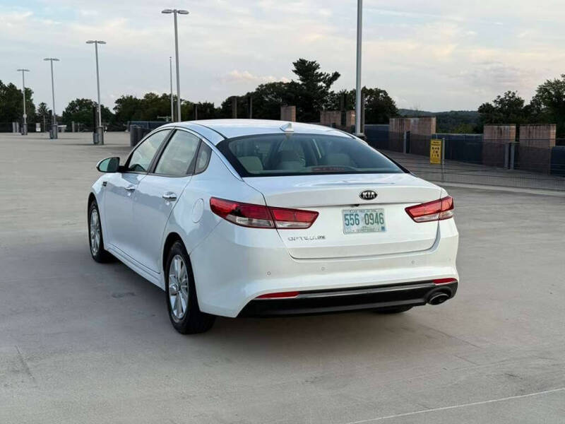 2018 Kia Optima LX