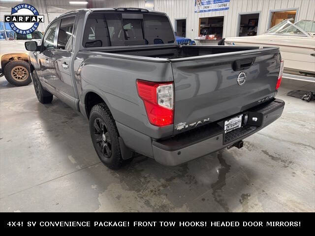 2018 Nissan Titan SV