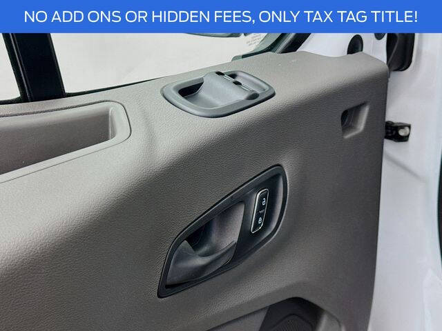 2025 Ford Transit 250