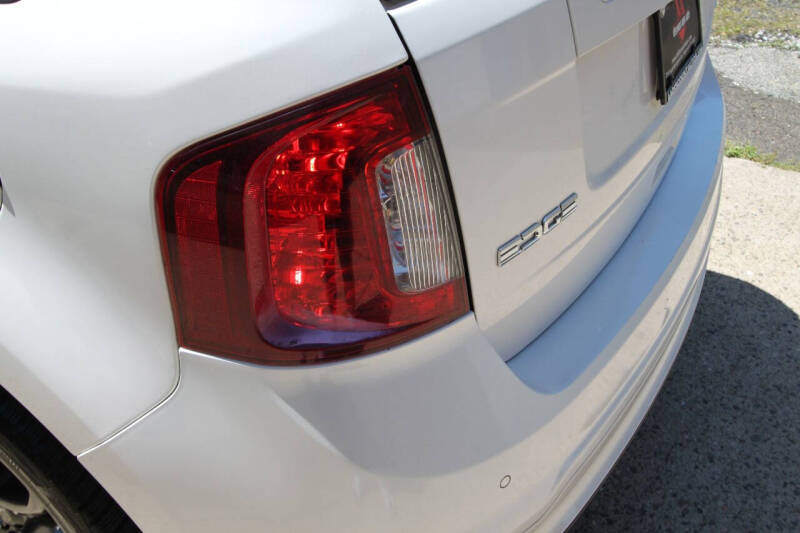2013 Ford Edge Sport