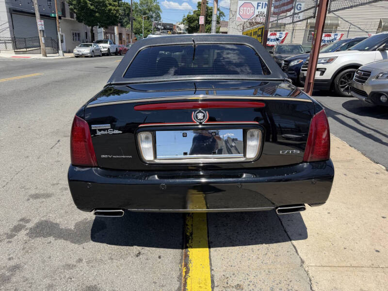 2000 Cadillac DeVille DTS