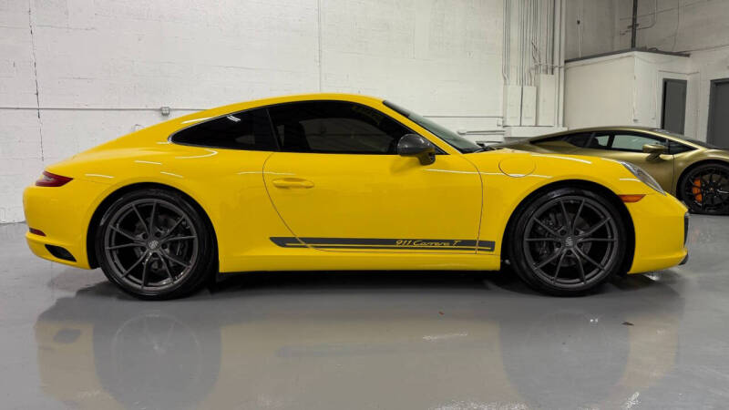 2018 Porsche 911 Carrera T