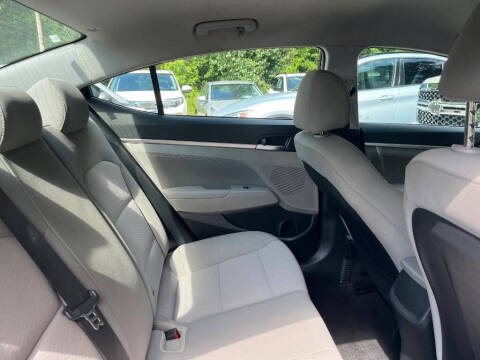 2019 Hyundai Elantra
