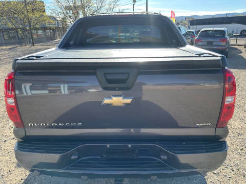 2011 Chevrolet Avalanche LT