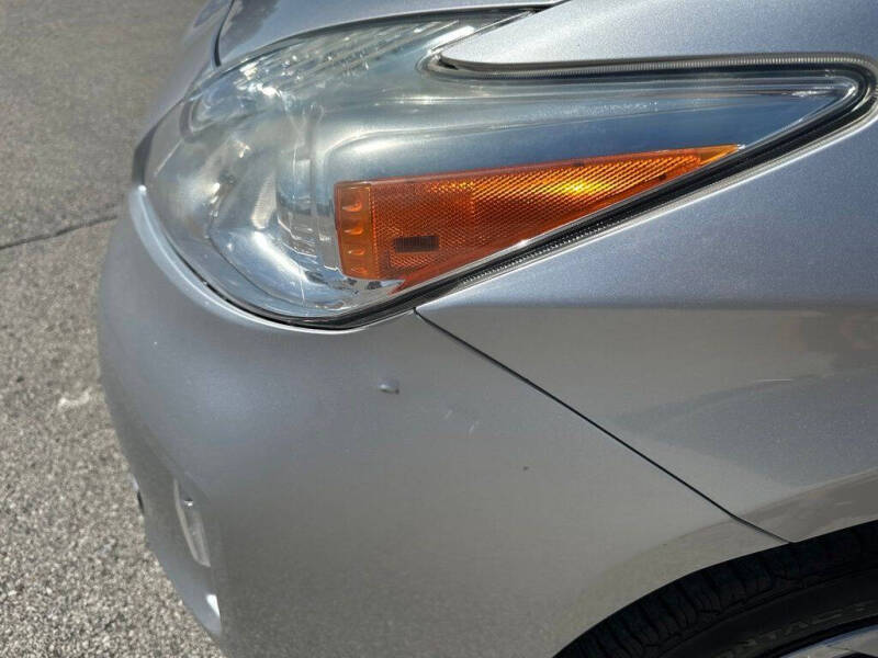 2014 Toyota Prius Two