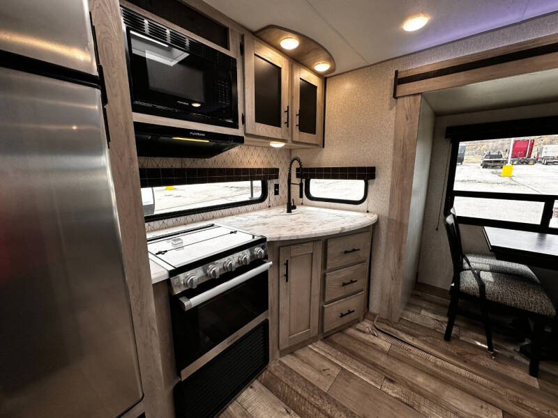 2022 KZ RV Connect 261RK