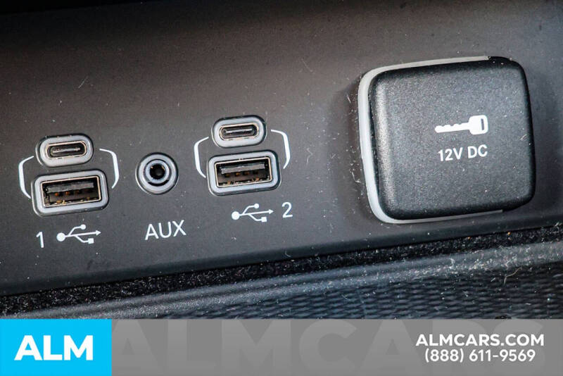 2022 Jeep Grand Cherokee Laredo