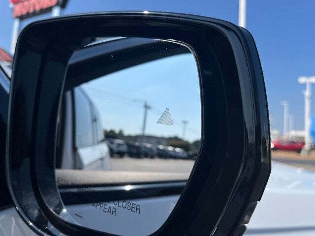 2022 Jeep Grand Cherokee 28