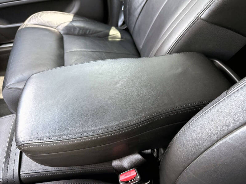 2010 Cadillac DTS Pro Coachbuilder Limo