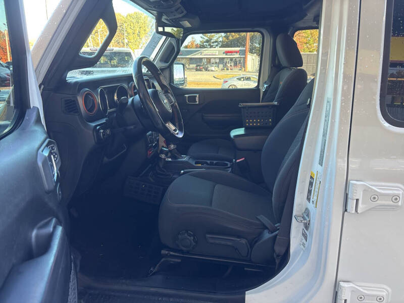 2021 Jeep Gladiator Mojave