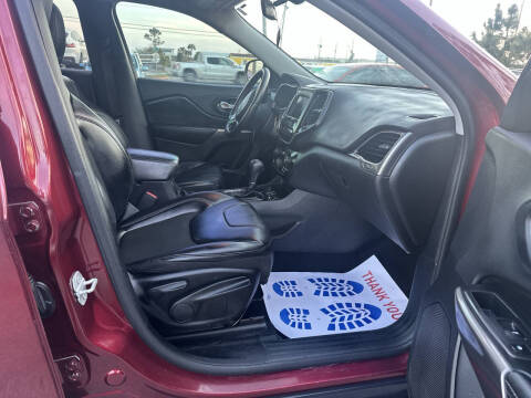 2019 Jeep Cherokee Latitude Plus