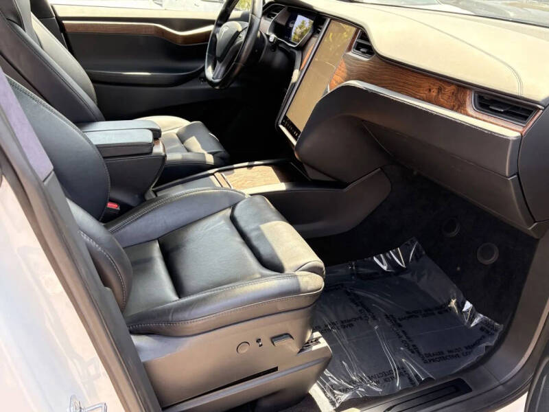 2021 Tesla Model X Long Range Plus