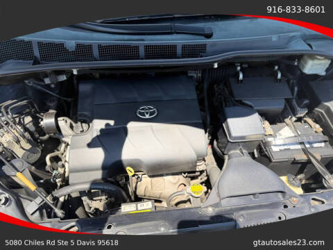 2015 Toyota Sienna