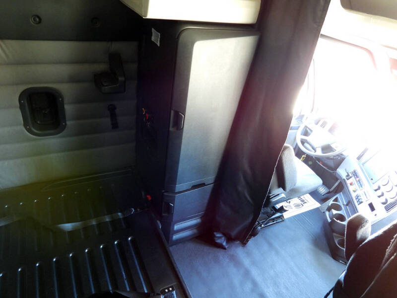 2019 Freightliner Cascadia