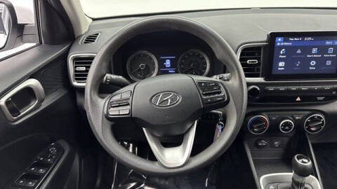 2021 Hyundai Venue SE
