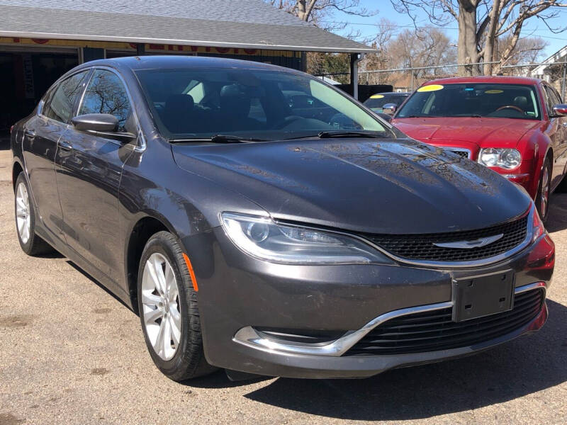 2015 Chrysler 200 for sale at El Tucanazo Auto Sales in Grand Island NE