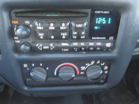 2001 Chevrolet S-10 LS