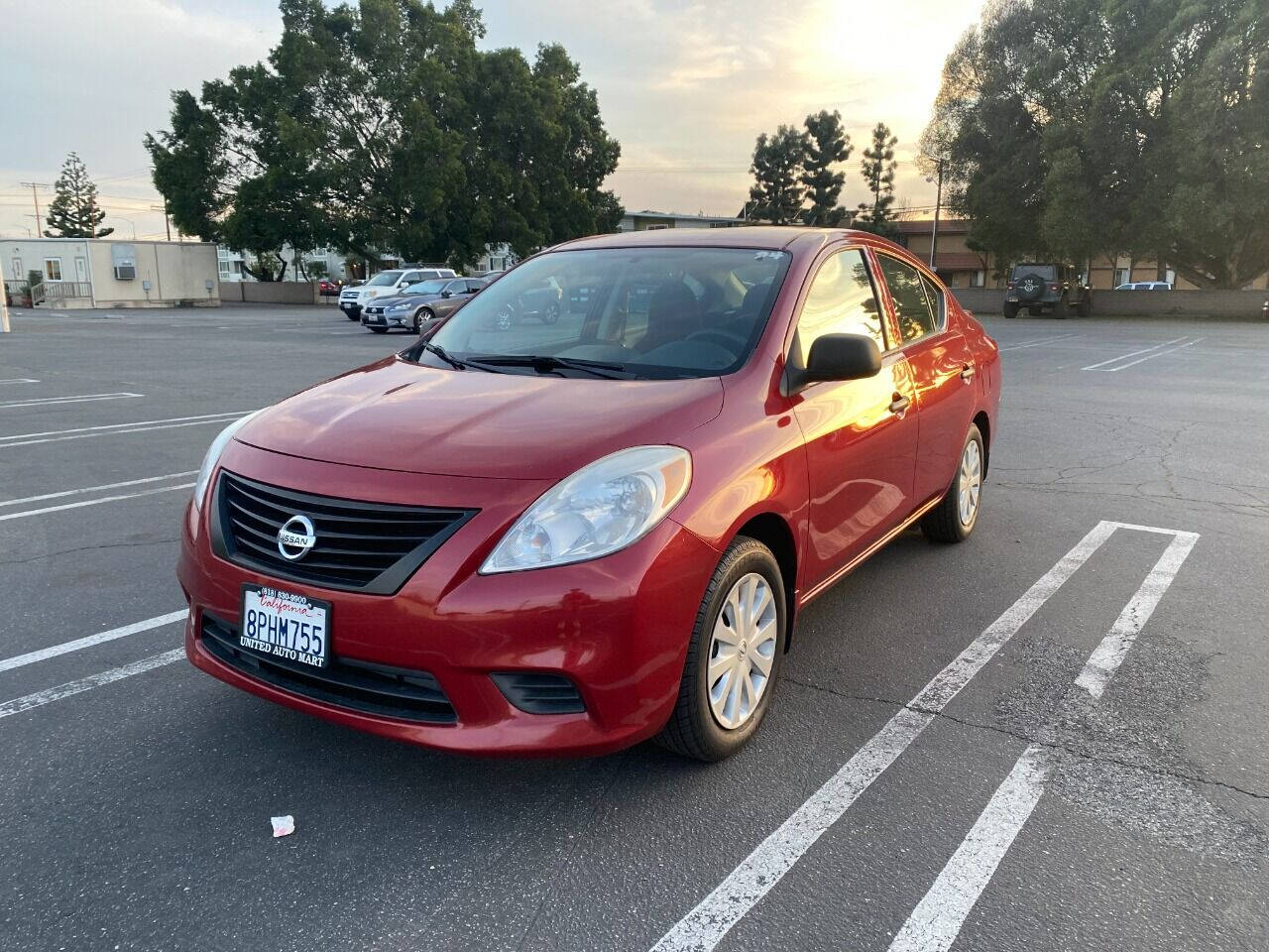 2013 nissan versa sv for sale