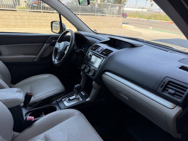 2014 Subaru Forester 2.5i Touring