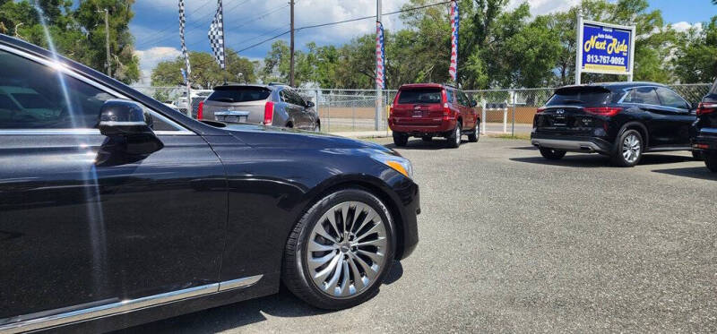 2018 Genesis G90