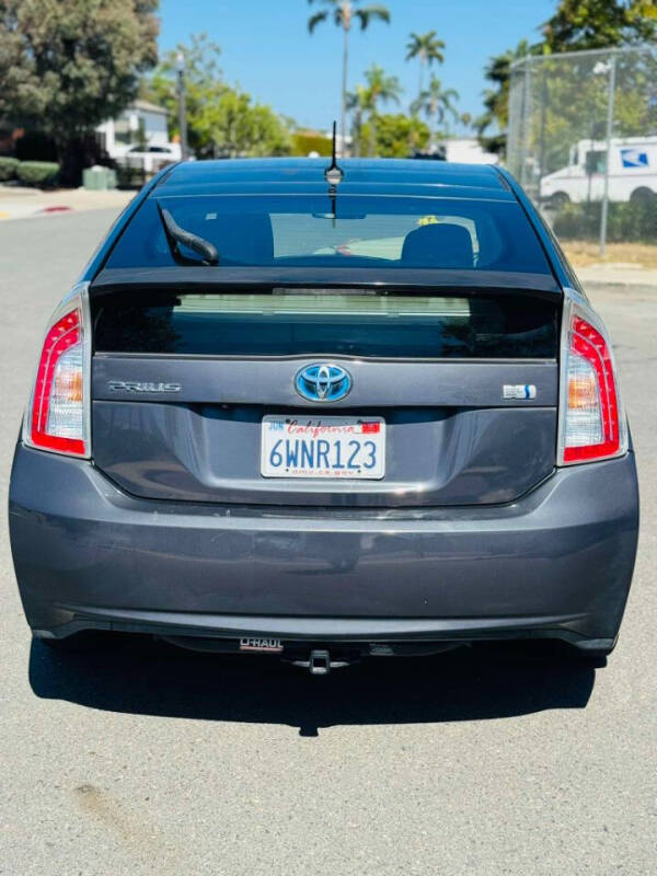 2012 Toyota Prius Three