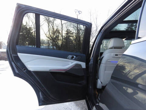 2019 BMW X7 xDrive50i