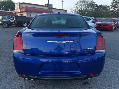 2019 Chrysler 300 S
