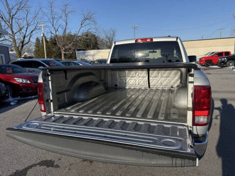 2012 RAM 1500 ST