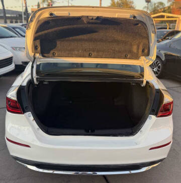 2022 Honda Insight Touring