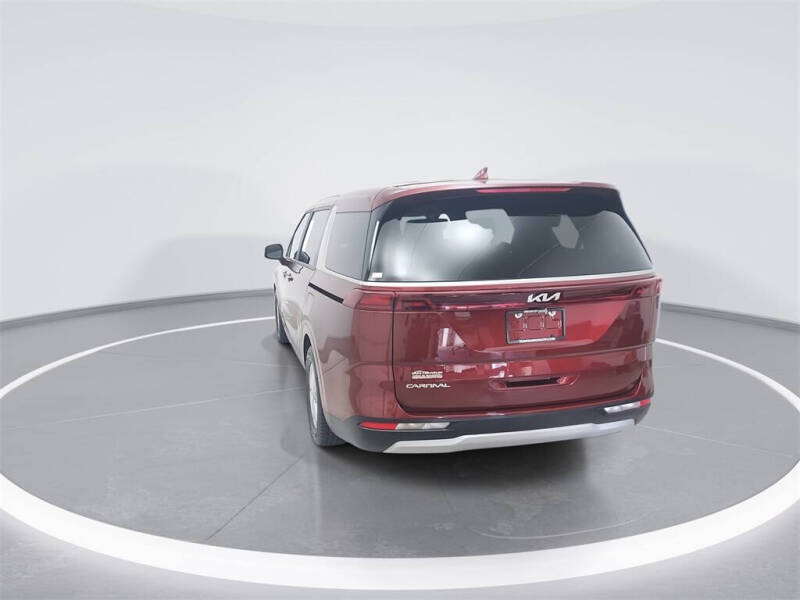 2024 Kia Carnival