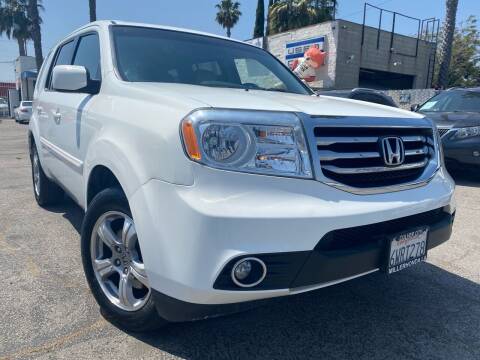 2012 Honda Pilot for sale at Galaxy of Cars in North Hills CA