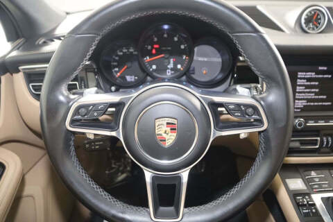 2020 Porsche Macan