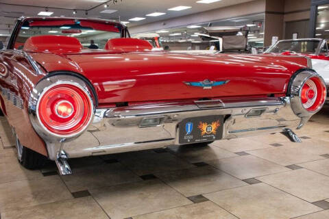 1962 Ford Thunderbird