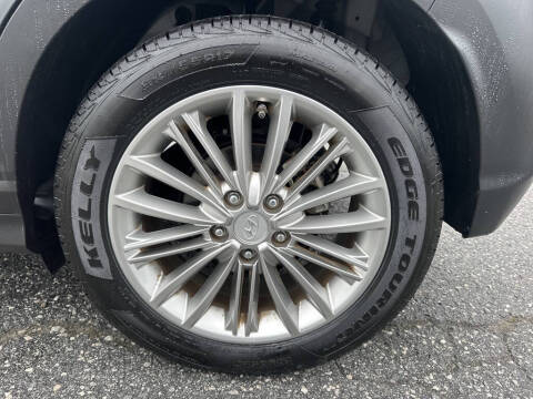 2020 Hyundai Kona SEL Plus