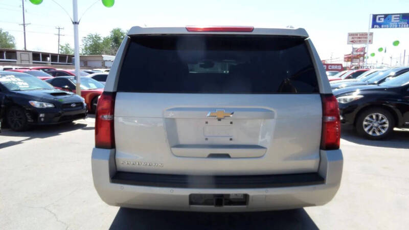 2017 Chevrolet Suburban LT
