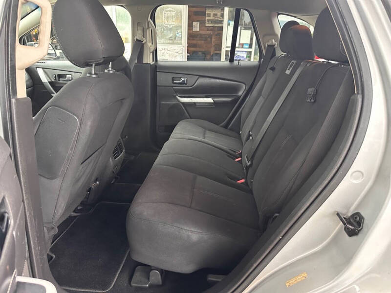 2013 Ford Edge SE