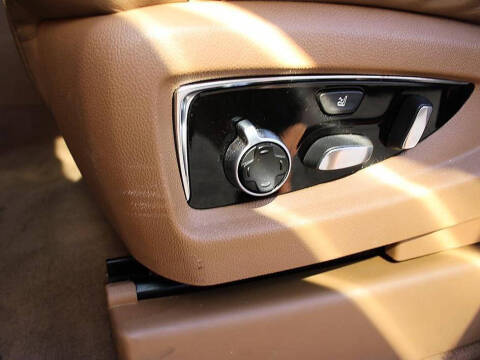 2016 Cadillac Escalade Platinum