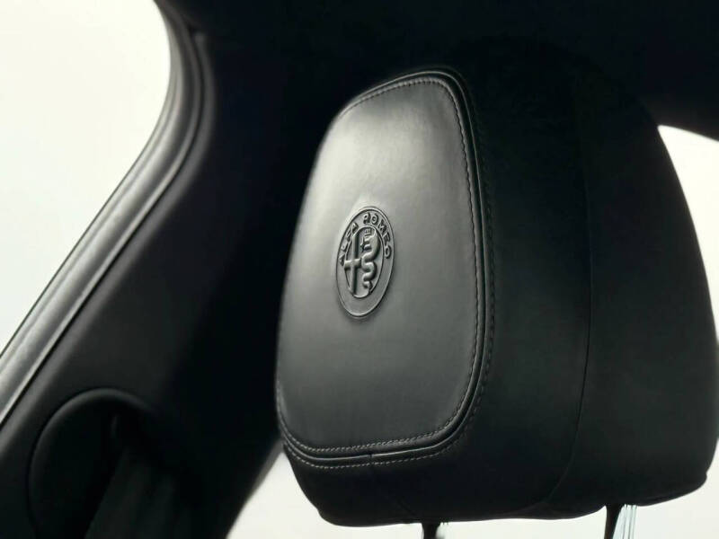 2018 Alfa Romeo Giulia Quadrifoglio