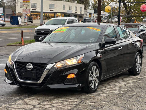 2020 Nissan Altima for sale at Apex Knox Auto in Knoxville TN