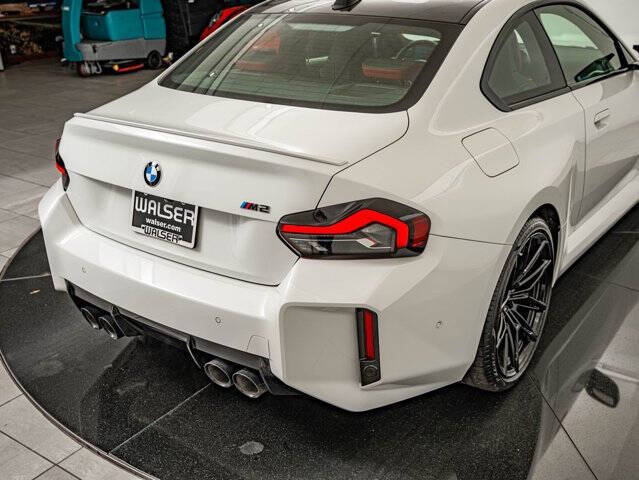 2025 BMW M2