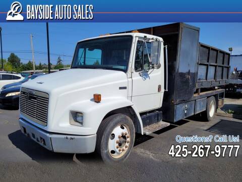 2000 Freightliner FL60 for sale at BAYSIDE AUTO SALES in Everett WA