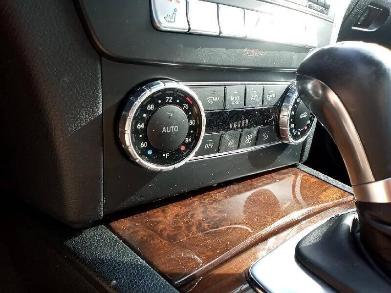 2013 Mercedes-Benz C-Class C 300 Sport 4MATIC