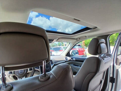 2012 Jeep Grand Cherokee Laredo