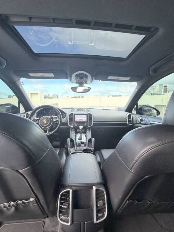 2017 Porsche Cayenne