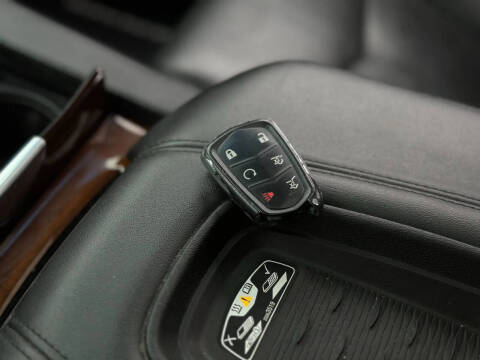 2017 Cadillac Escalade ESV Premium Luxury