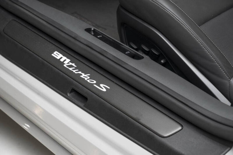 2021 Porsche 911 Turbo